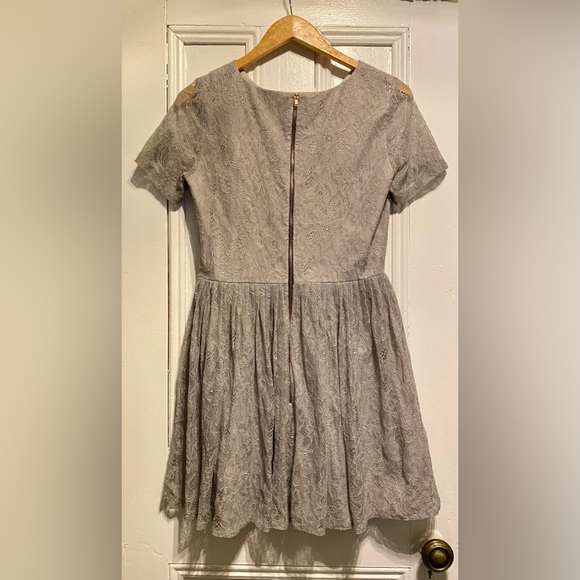 Topshop lacy mini dress - Picture 2 of 4